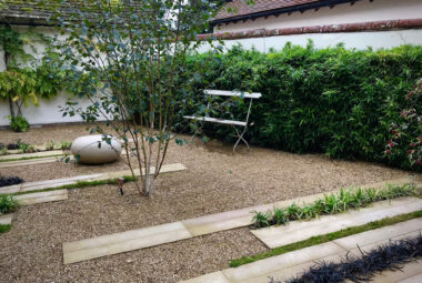 Japanese style courtyard garden in Oxfordshire