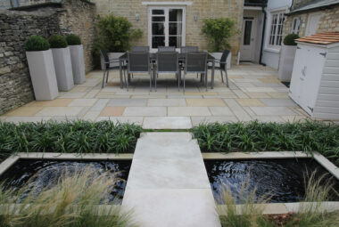 water feature in a small townhouse garden