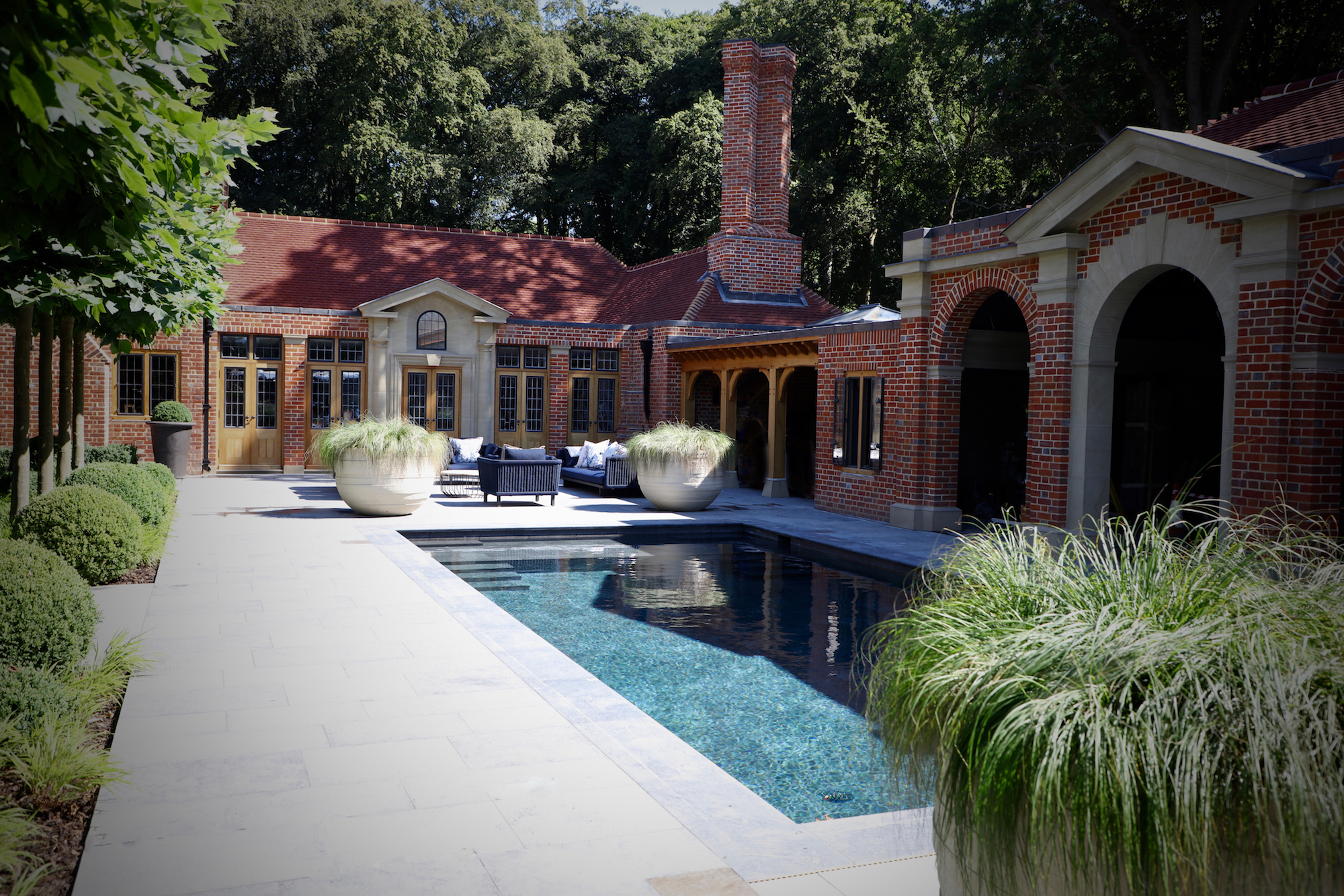 swimming pool and spa at Harpsden Wood House in Henley-on-Thames grounds and gardens estate garden design