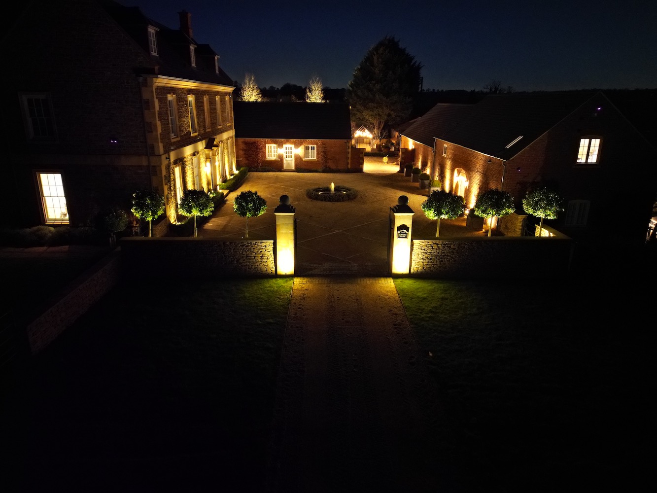 Cotswold courtyard lighting scheme